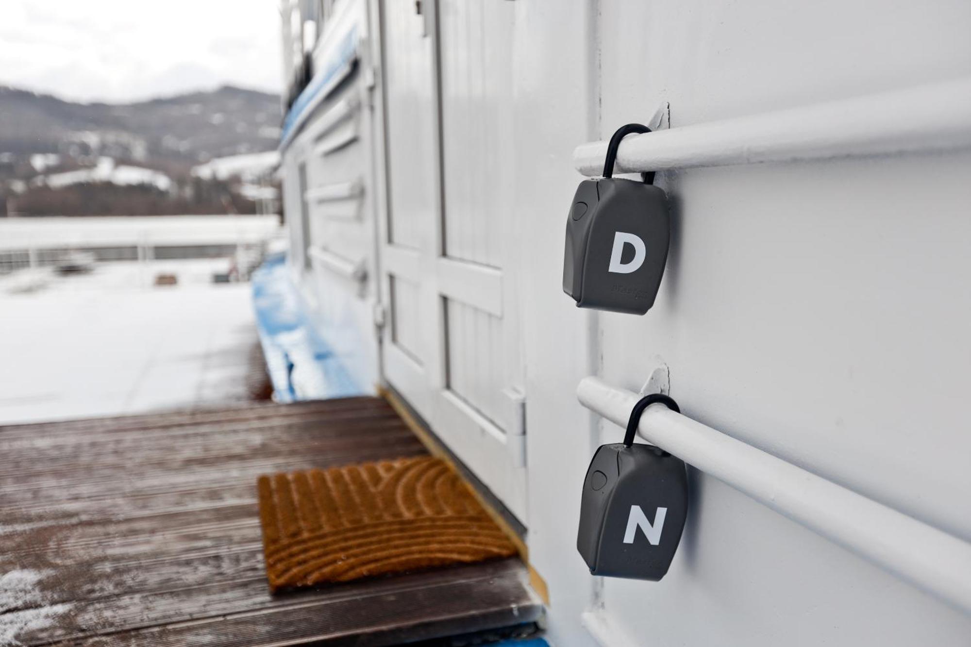 Unique Boat Apartments By Lake - Kajuta 1958 Námestovo エクステリア 写真